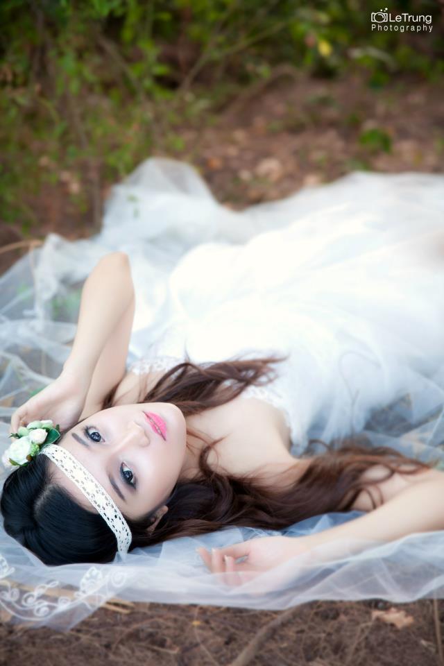 《轻佻寡妇》在线观看